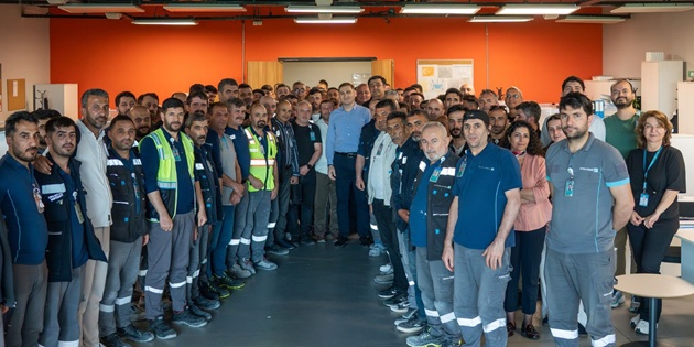 İGA İstanbul Havalimanı CEO’su Selahattin Bilgen, Çalışanlarla Bayramlaştı